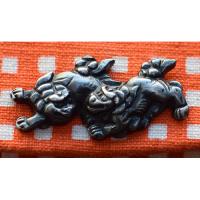 煙草入れ　久保田　一分角通　朱　前金具・狛犬